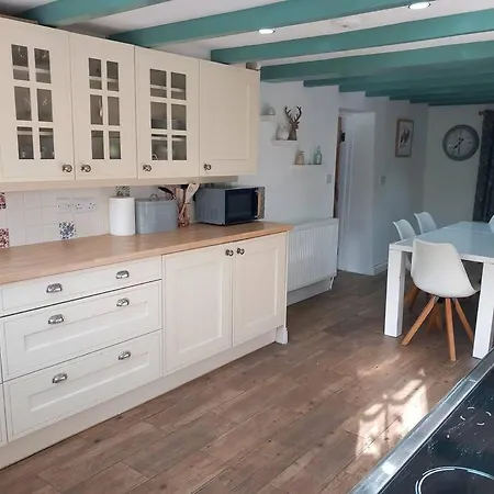 Holiday home Secluded Cornish *